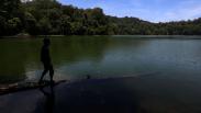 Danau Kastoba, Surga Kecil di Tengah Pulau Bawean Danau Kastoba, Surga Kecil di Tengah Pulau Bawean