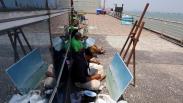 Kenalkan Ikon Surabaya, 80 Seniman Melukis Pelabuhan Tanjung Perak