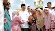 Presiden Jokowi Serahkan Sertifikat Tanah Wakaf kepada Warga Aceh