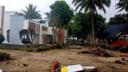Vila-vila di Pantai Carita Hancur Dihantam Tsunami, Begini Suasananya