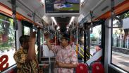 Jelang Lengser, Gus Ipul Jajal Suroboyo Bus