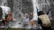 Berwisata ke Banyuwangi Menikmati Indahnya Air Terjun Jagir