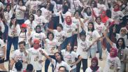 Generasi Milenial Surabaya Menari Flash Mob Dukung Pasangan 01