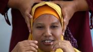Mahasiswa UM Surabaya Berikan Layanan Fisioterapi untuk Petugas KPPS