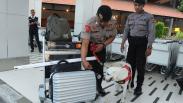 Polisi Kerahkan Anjing Pelacak Bantu Pengamanan Bandara I Gusti Ngurah Rai