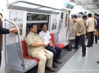 Prabowo Jajal KRL Buatan China dari Manggarai jelang Resmikan Stasiun Tanah Abang Baru