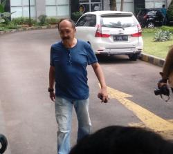 Tampilan Pengacara Lebih Santai, Apakah Setnov Sudah Sehat?