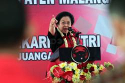 Di-bully Sebut Jokowi Petugas Partai, Mega: Saya juga Petugas Partai