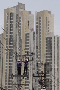 Tahun Baru, PLN Siap Amankan Pasokan Listrik