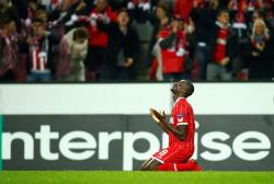 Gol Penalti Guirassy Pastikan Kemenangan Cologne atas Arsenal