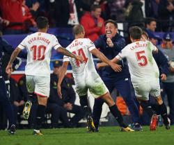 Banega: Kami Akan Bersama Berizzo Hingga Mati