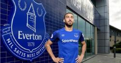 Cenk Tosun Diharapkan Jadi Solusi Lini Depan Everton
