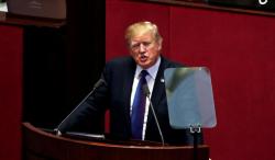 Kabut Tebal, Donald Trump Batal Kunjungi Zona Demiliterisasi Korea