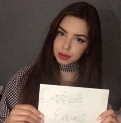 Model Cantik Ini Lepas Keperawanannya Seharga Rp40 Miliar