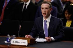 Bos Facebook Klaim Sedang dalam Perlombaan 'Senjata' dengan Rusia