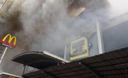 37 Orang Diduga Tewas dalam Kebakaran Mal di Filipina