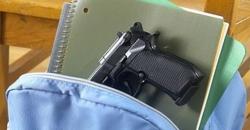 Heboh, Siswi SD Bawa Pistol ke Sekolah