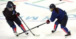 Jadi 1 Tim, Atlet Hoki Es Korut-Korsel Layak Mendapat Nobel Perdamaian