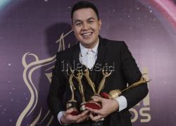 Tulus Boyong Piala Terbanyak, Simak Daftar Pemenang AMI Awards 2017