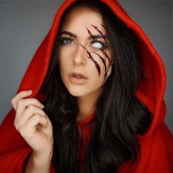 Tren Make-Up Seram ala Halloween Ini Bisa Sebabkan Kerusakan Mata