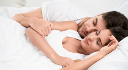 4 Posisi Seks Andalan Tahun Baru yang Wajib Dicoba