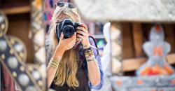 Asyiknya Wisata Belanja di Solo Sambil Berburu Grafir Kaca Motif Batik