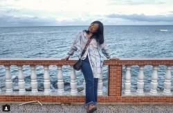 Asyiknya Jadi Backpaker ala Penyanyi Cantik Astrid