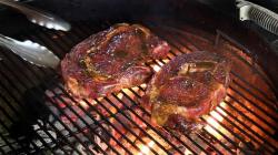 Resep Praktis Daging Barbeque, Hidangan Lezat Malam Natal