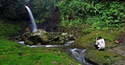 Cerita Mistis Keindahan Curug Gua Lumut, Suka Terdengar Musik Sunda