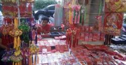 Menelusuri Lorong Pecinan Glodok Berburu Aksesori Imlek