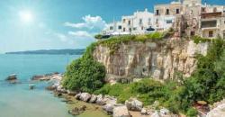 5 Pilihan Kota Terindah di Dunia Cocok Dikunjungi Solo Traveler