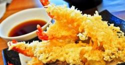 Menu Makan Malam, Cicipi Udang Tempura dan Cumi Asin Balado