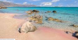 Kurang Terkenal, Negara Ini Miliki Pesona Pantai Jernih seperti Kaca