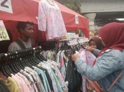 Wisata Belanja Murah di Tanah Abang Lebih Nyaman dan Bersih