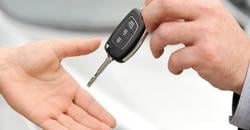 Sewa atau Beli Mobil, Ini yang Perlu Anda Pertimbangkan