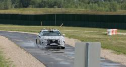 Sukses Diuji Coba, Ini Teknologi Self Driving Toyota Avalon