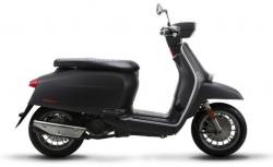 Skuter Ikonik Lambretta Kembali Unjuk Gigi 