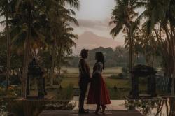 Netizen Singgung Boyband EXO di Pernikahan Kahiyang-Bobby