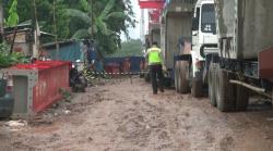 Begini Kronologis Crane yang Roboh di Matraman