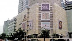 Lift Grand Indonesia Anjlok, 9 Pengunjung Terperangkap Satu Jam