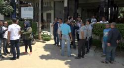 Saat Salat di Masjid, Ustaz di Sawangan Depok Ditusuk Wanita Stres