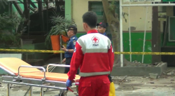 Lagi Mengisi Rapor Siswa, Guru SMPN 32 Tertimpa Gedung Aula yang Roboh