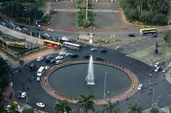 Untung-Rugi Kendaraan Roda Dua Melintas di Jalan Thamrin 