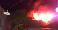 Kebakaran Hebat di Jembatan Besi, 21 Unit PMK Dikerahkan