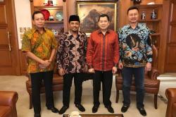 HT Terima Kunjungan Pembina Ponpes Zainul Hasan Probolinggo