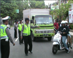 Antisipasi Kerawanan Jelang Natal, Polsek Tabanan Gencar Gelar Razia