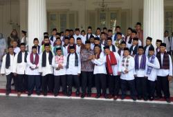 Pemprov DKI Berangkatkan 147 Marbot Umrah ke Tanah Suci  