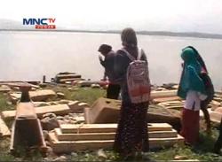 VIDEO : Ratusan Batu Nisan Kuno Muncul di Waduk Gajah Mungkur