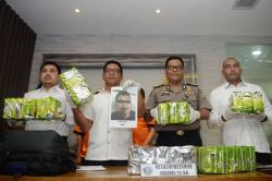 Polisi Amankan 25 Kg Sabu dari Pengedar Jaringan Internasional