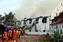 Museum Bahari Ludes Terbakar, 21 Mobil Pemadam Dikerahkan